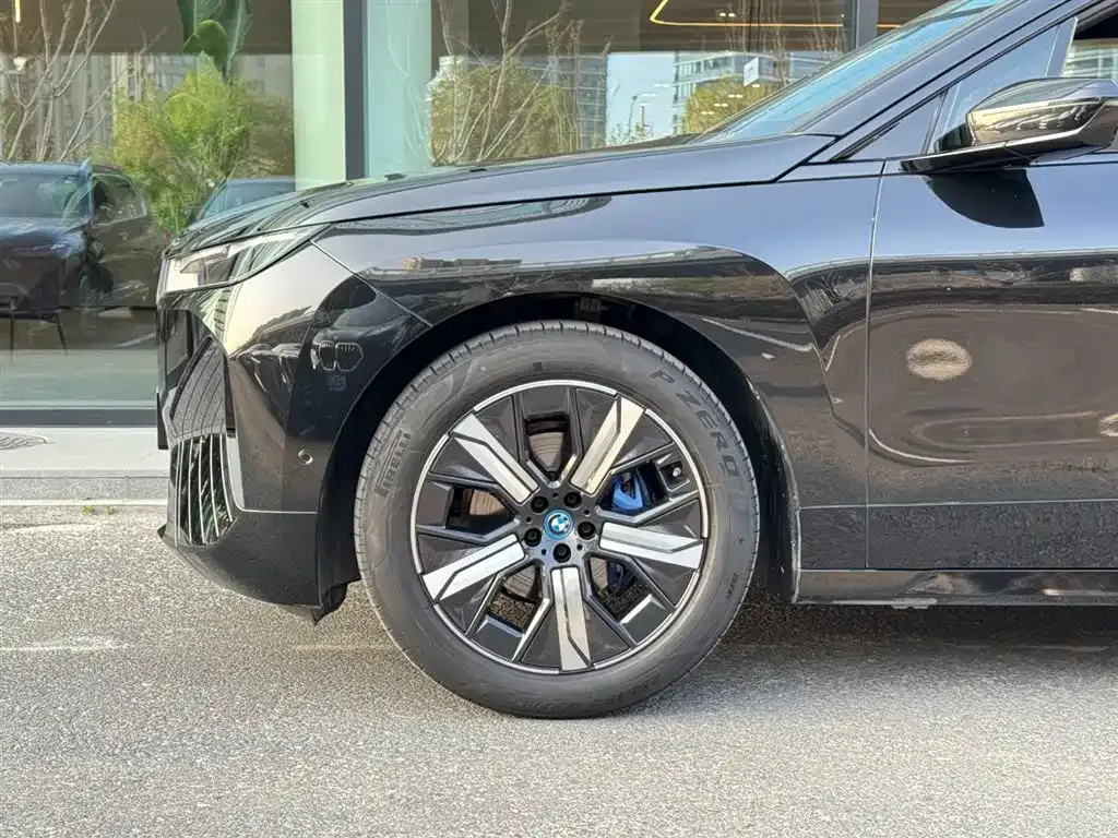 BMW iX 2023 из CN, фото 9