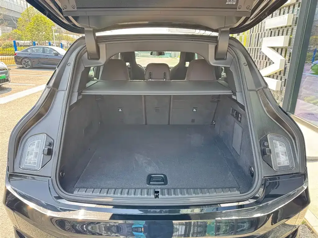BMW iX 2023 из CN, фото 3