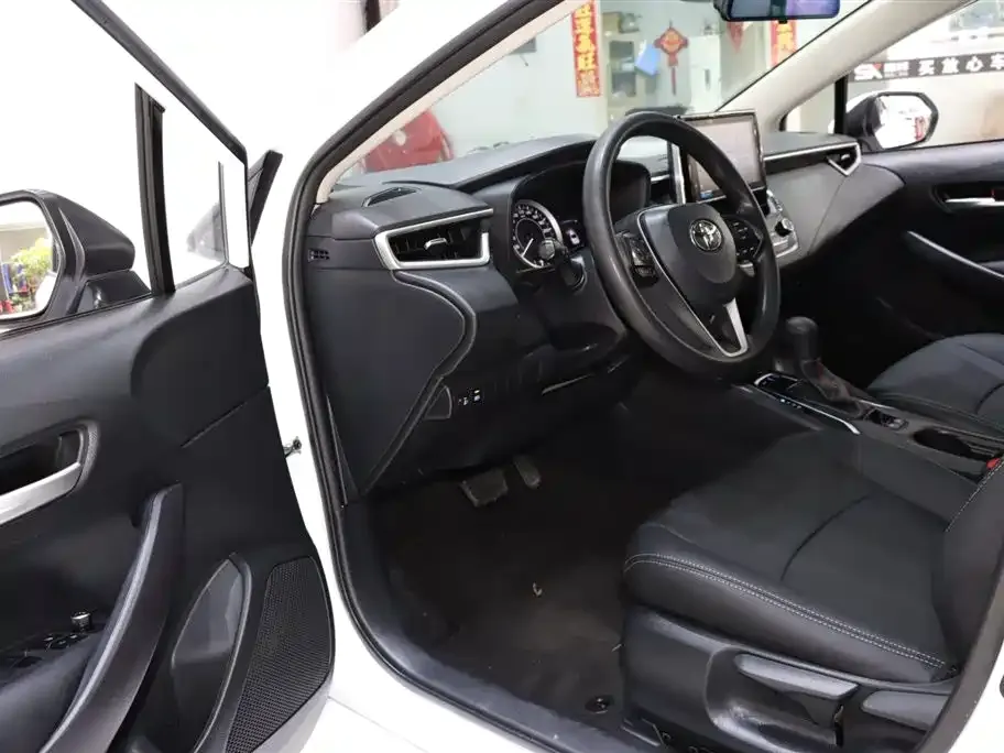 Toyota Corolla 2021 из CN, фото 7