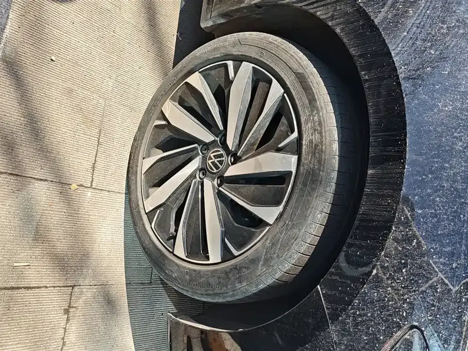 Volkswagen Passat 2024 из CN, фото 5