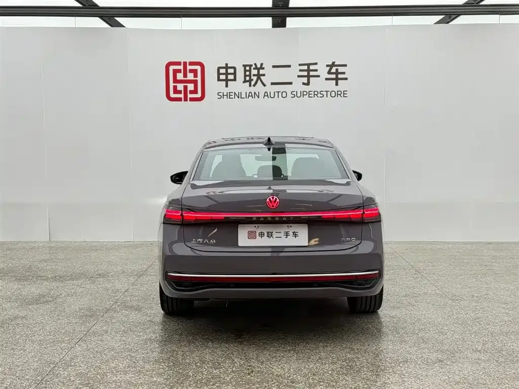 Volkswagen Passat — фото 6