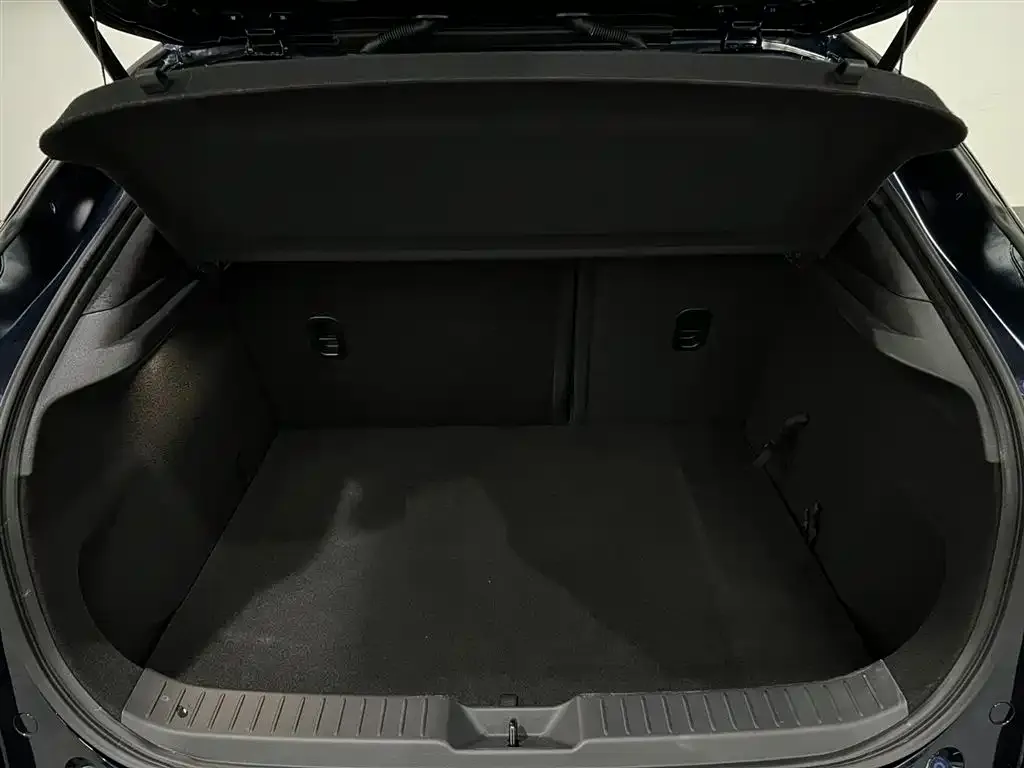 Mazda CX-30 2025 из CN, фото 2