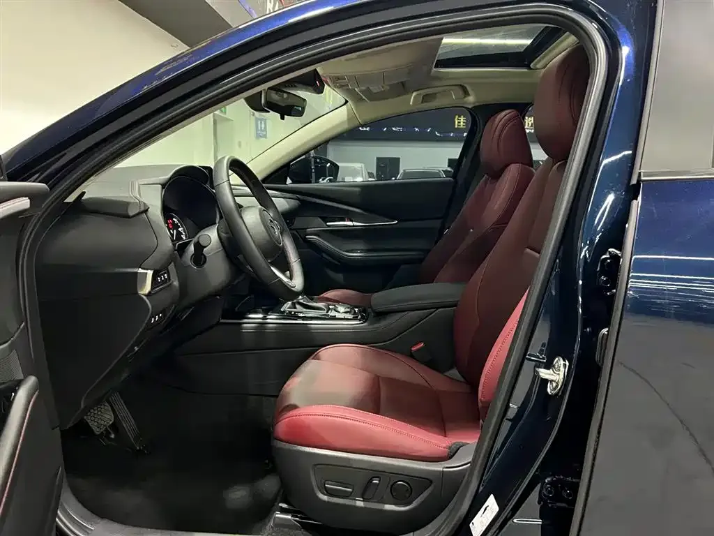 Mazda CX-30 2025 из CN, фото 7