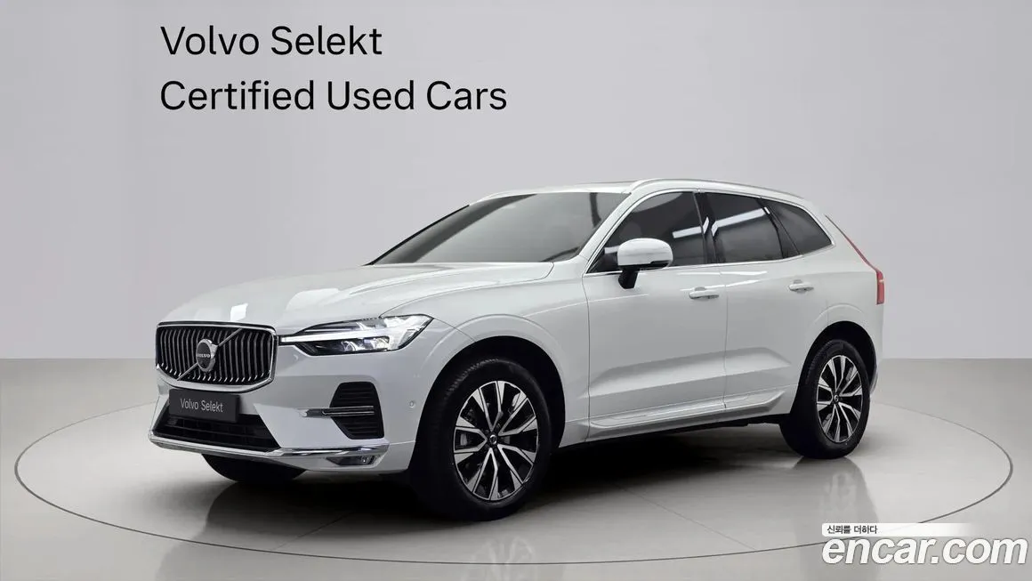 Volvo XC60 — фото 1