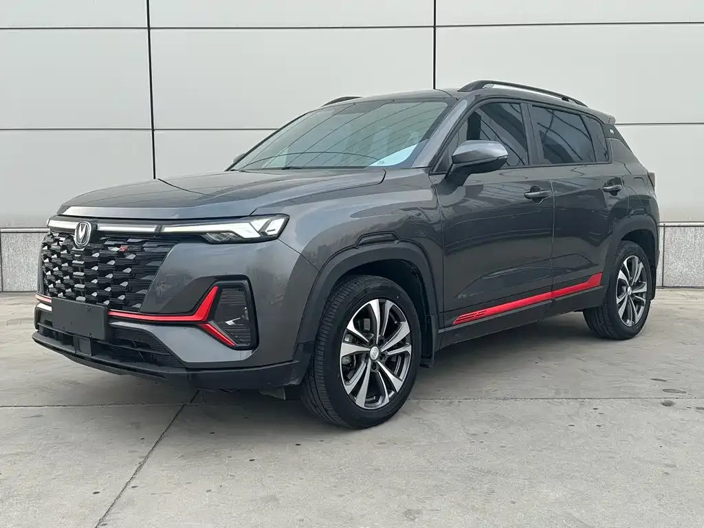 Changan CS35PLUS — фото 1