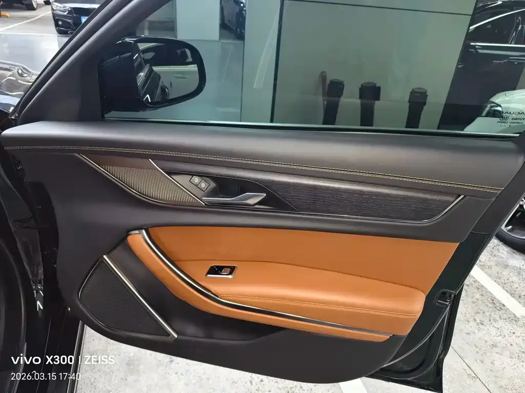 Jaguar XFL 2021 из CN, фото 6
