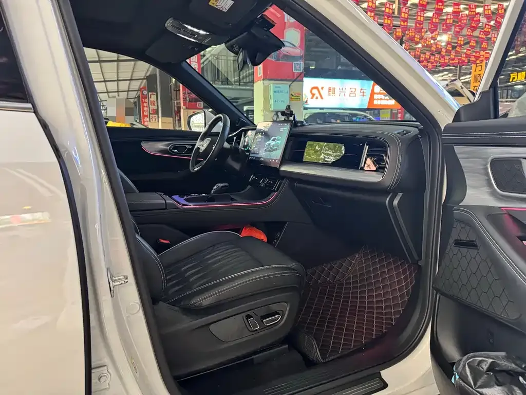 GAC Motor Trumpchi GS8 — фото 2