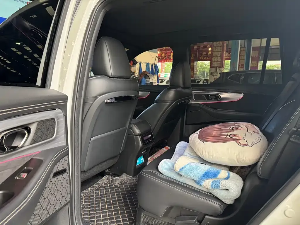 GAC Motor Trumpchi GS8 — фото 3