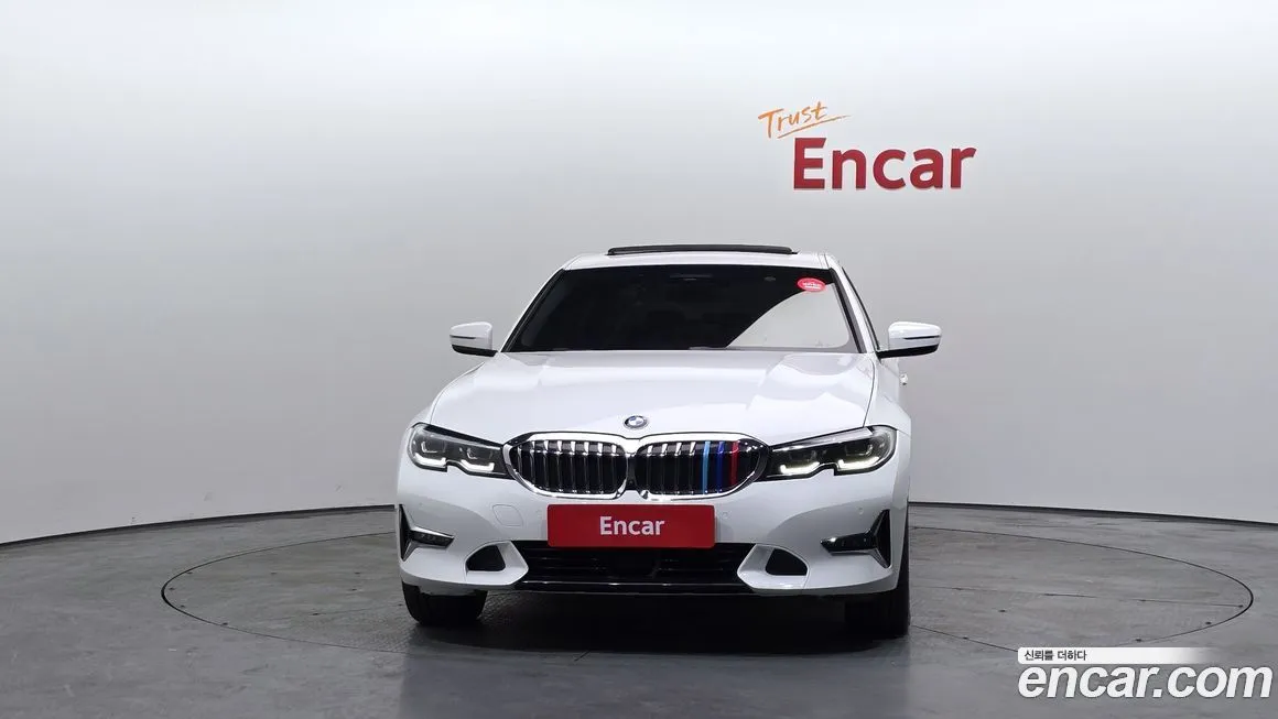 BMW 3-Series 2021 из KR, фото 4