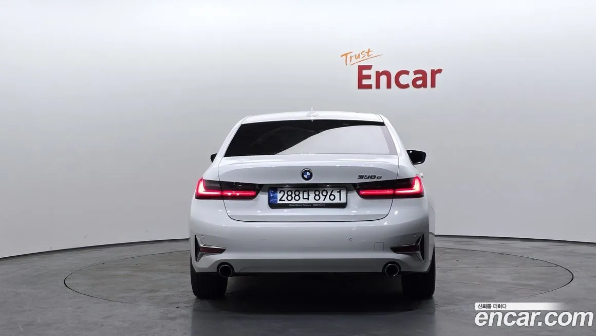 BMW 3-Series 2021 из KR, фото 5