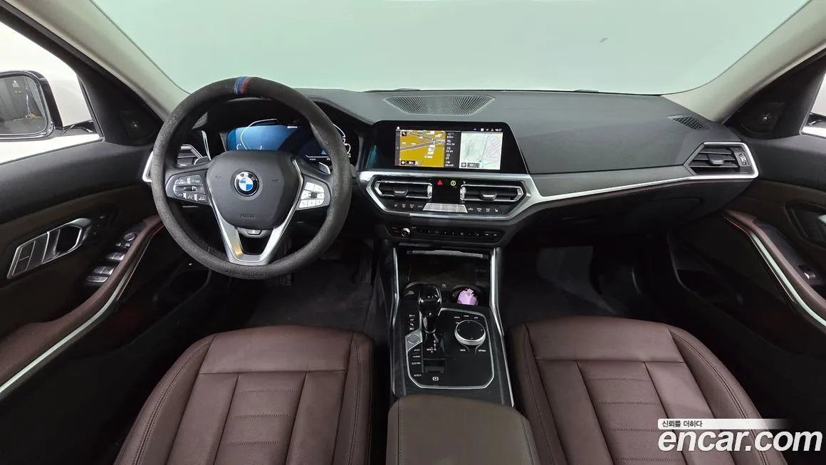 BMW 3-Series 2021 из KR, фото 7