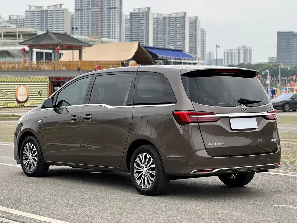 Buick GL8 2022 из CN, фото 7
