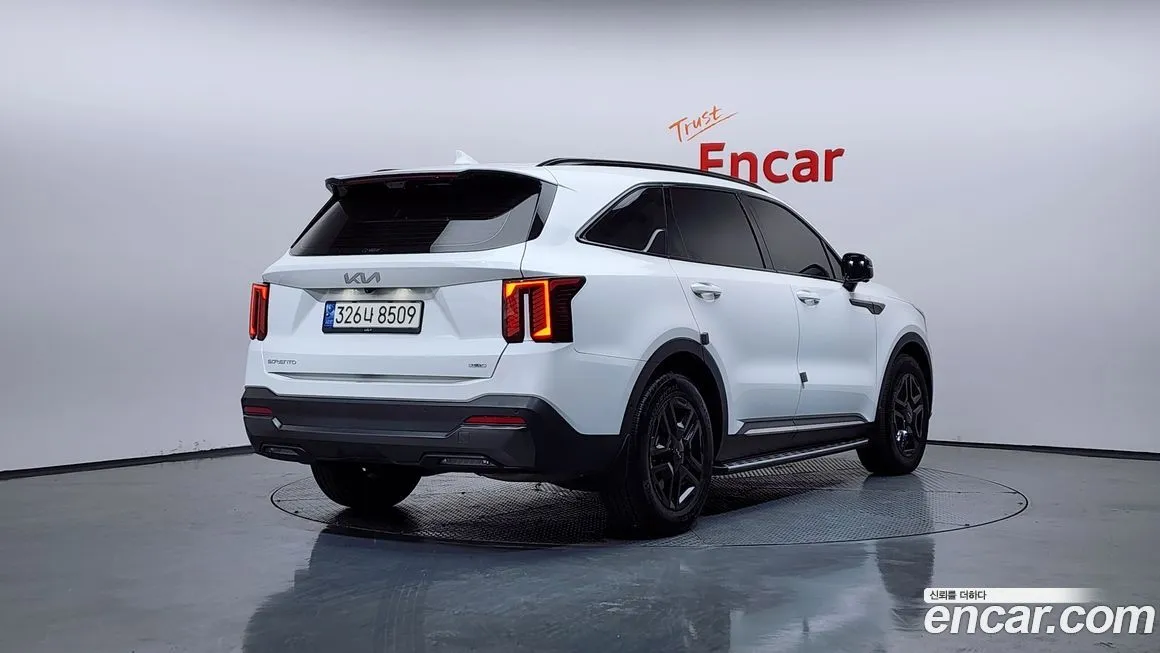 Kia Sorento — фото 5
