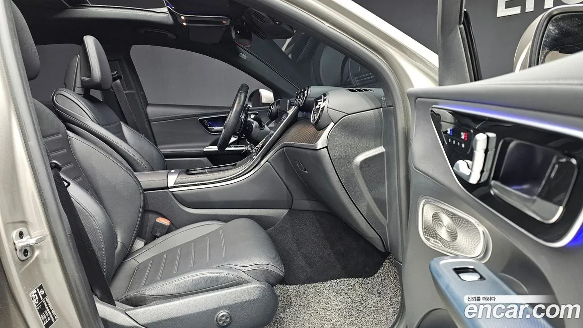 Mercedes-Benz GLC-Class 2024 из KR, фото 5