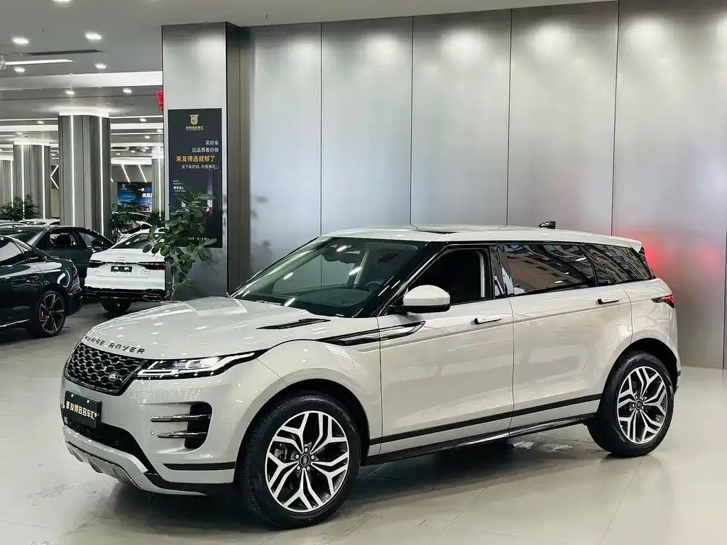 Land Rover Evoque — фото 1