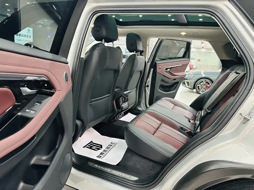 Land Rover Evoque — фото 5