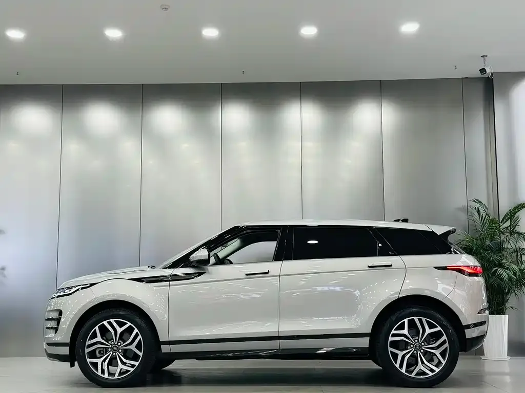 Land Rover Evoque — фото 2
