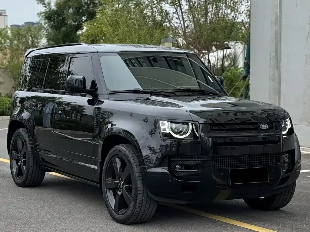 Land Rover Defender — фото 9