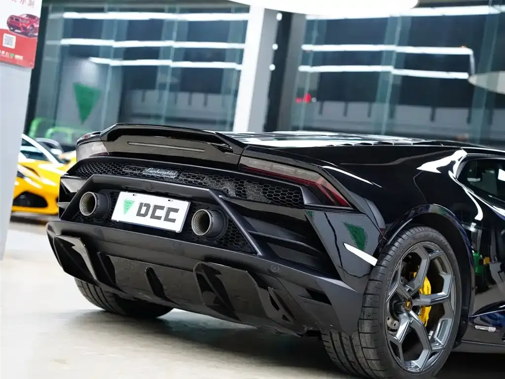Lamborghini Huracan 2023 из CN, фото 5
