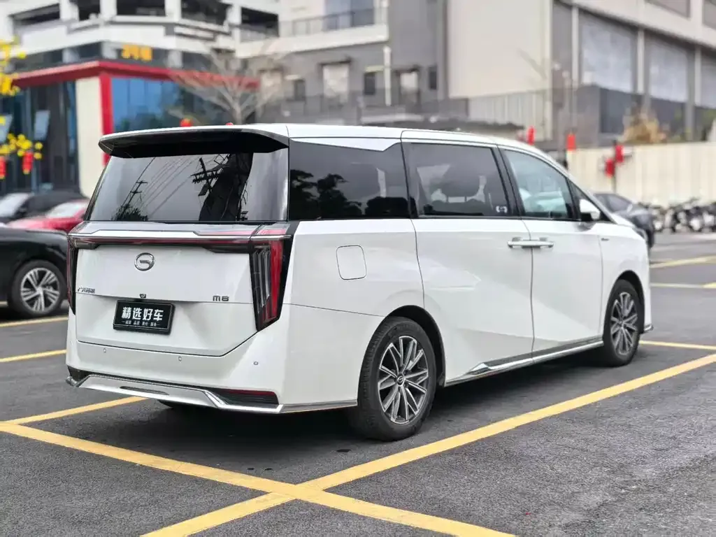 GAC Motor Trumpchi M8 — фото 4