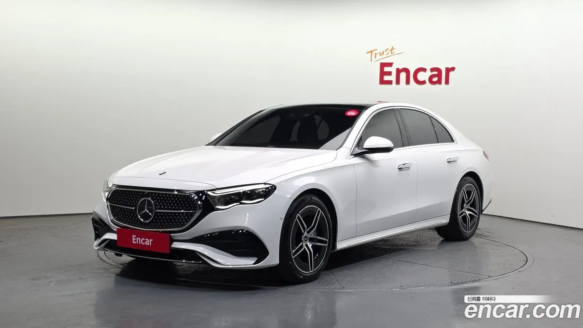 Mercedes-Benz E-Class — фото 1