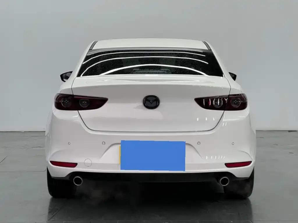 Mazda 3 Axela 2023 из CN, фото 7