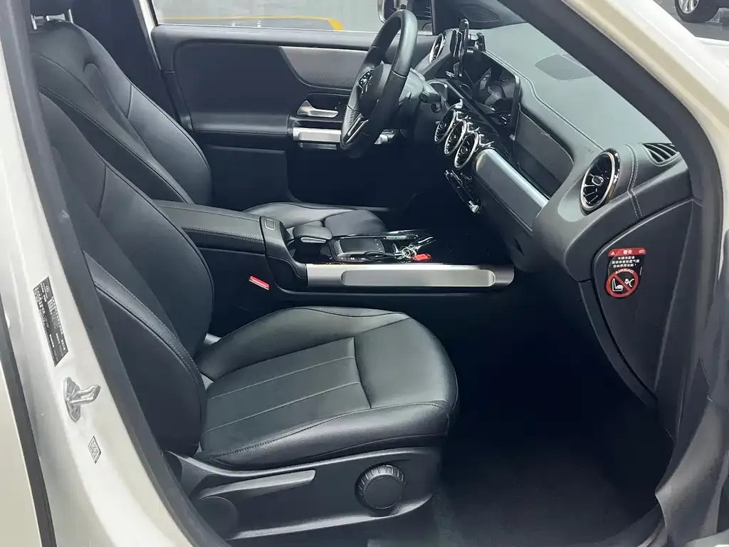 Mercedes-Benz GLB 2022 из CN, фото 7