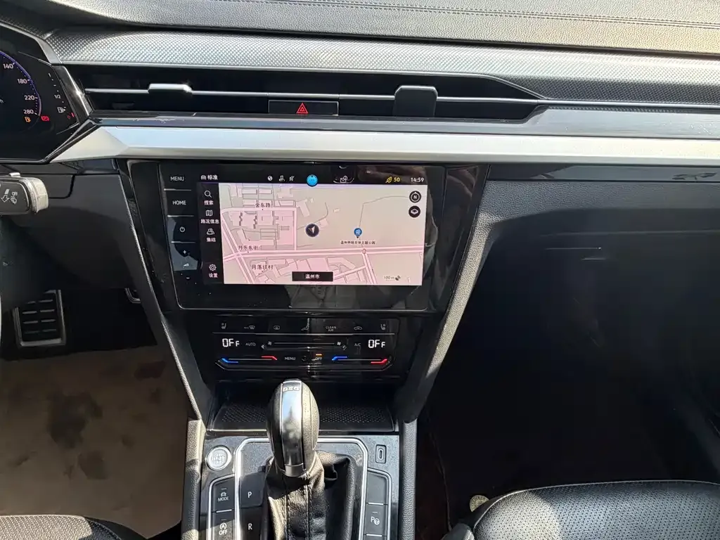 Volkswagen CC 2023 из CN, фото 9