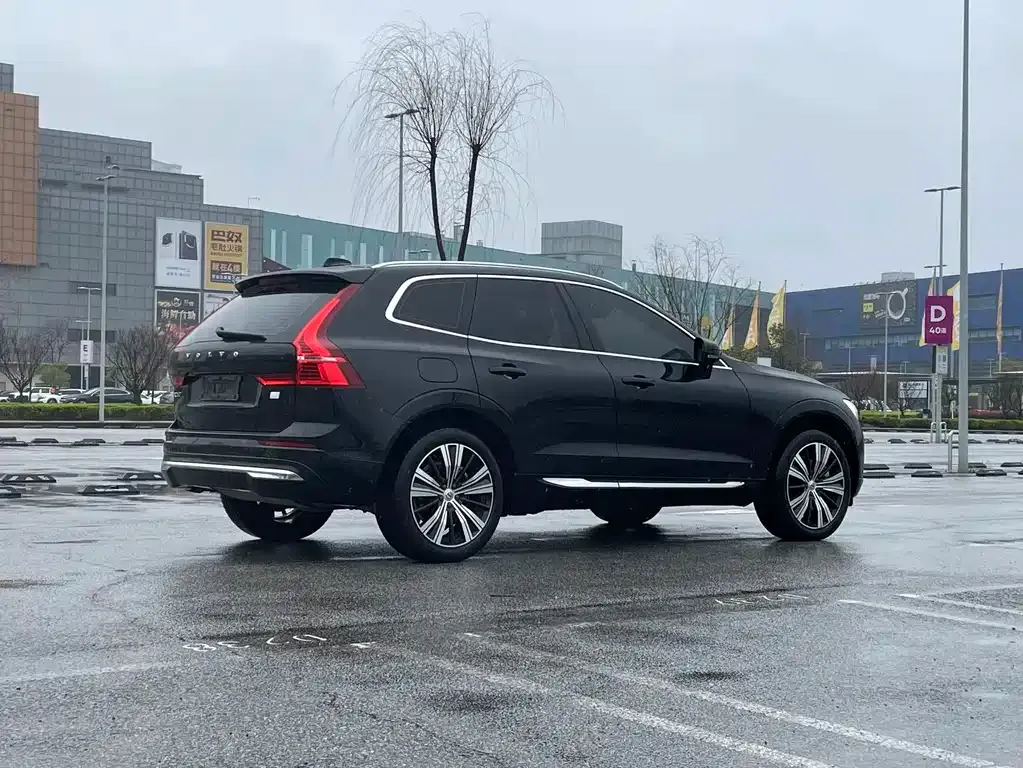 Volvo XC60 PHEV 2021 из CN, фото 5