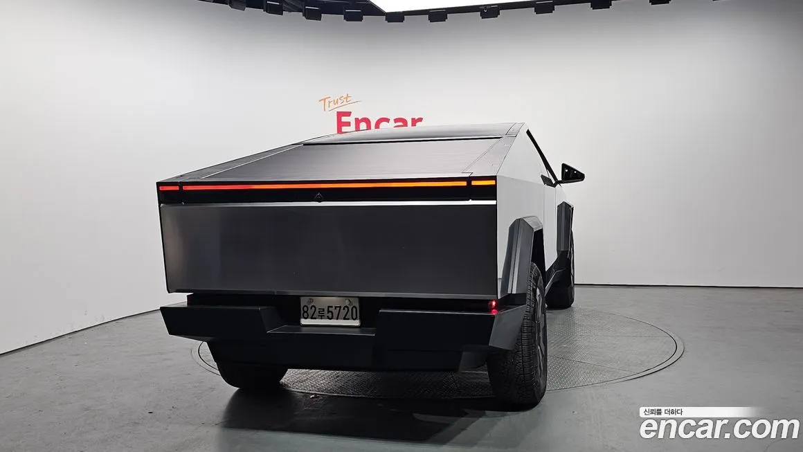 Tesla Cybertruck 2024 из KR, фото 3