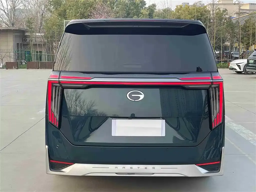 GAC Motor Trumpchi M8 — фото 9