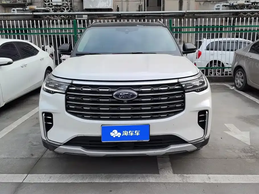 Ford Explorer 2023 из CN, фото 7