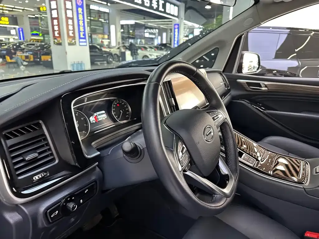 GAC Motor Trumpchi M8 — фото 4