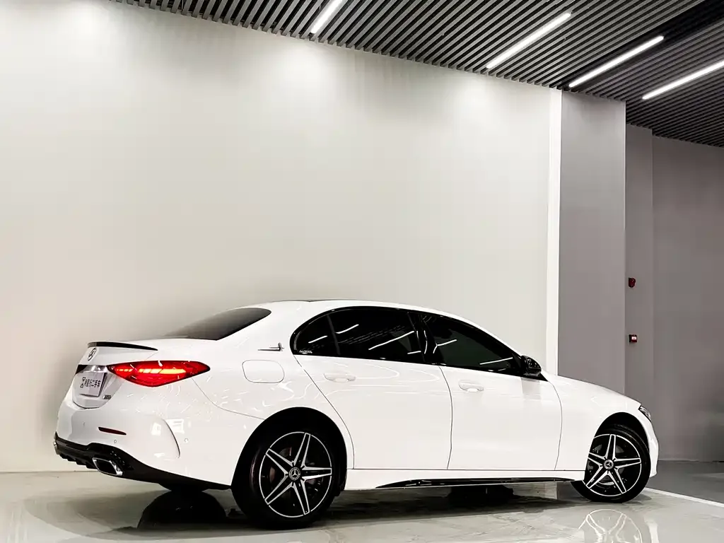 Mercedes-Benz C-Class — фото 4