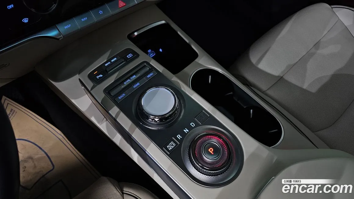 Genesis GV70 — фото 10