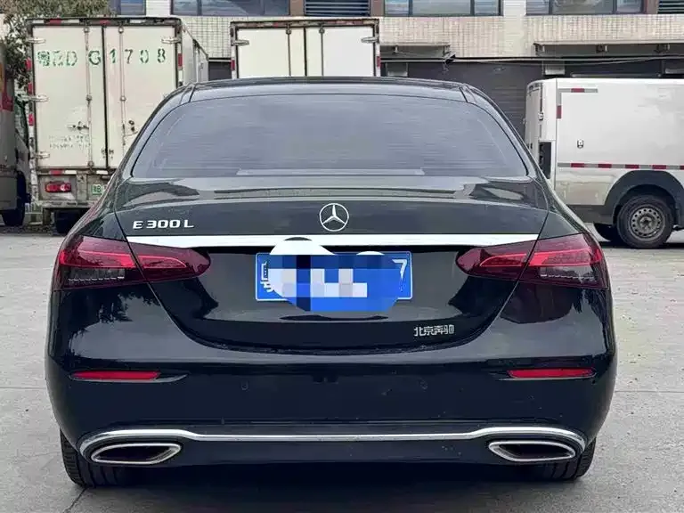 Mercedes-Benz E-Class 2023 из CN, фото 3