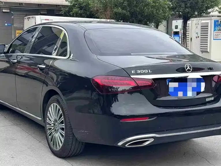 Mercedes-Benz E-Class 2023 из CN, фото 4