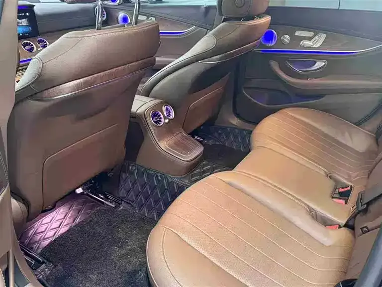 Mercedes-Benz E-Class 2023 из CN, фото 8