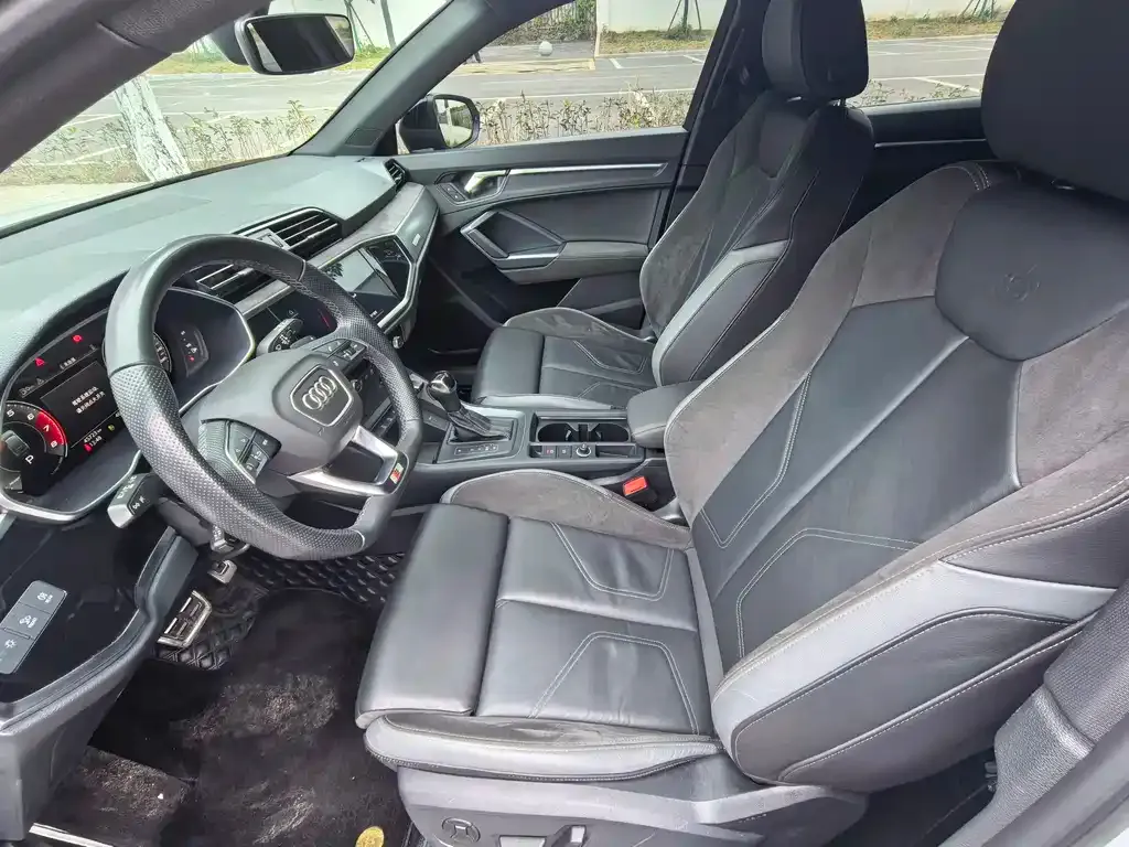 Audi Q3 Sportback — фото 2