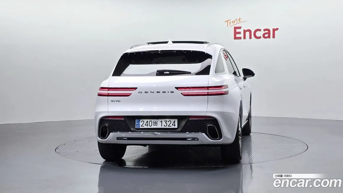 Genesis GV70 2024 из KR, фото 2