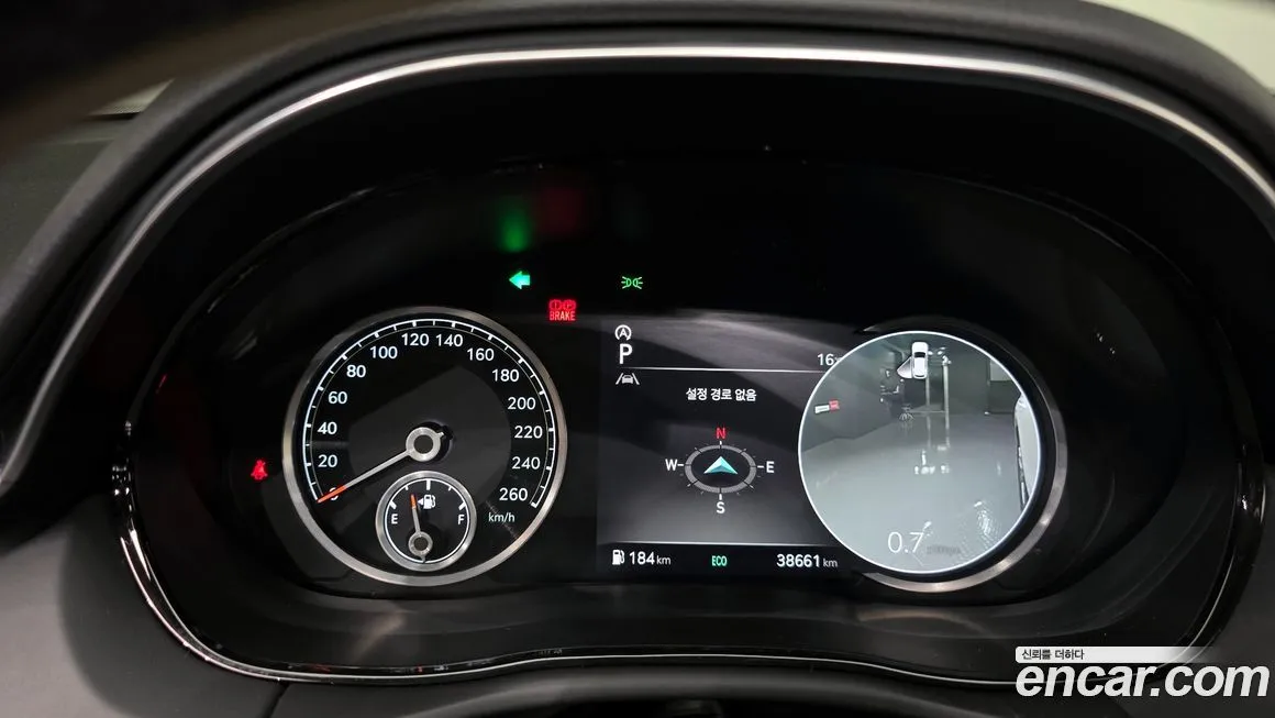 Genesis GV70 2024 из KR, фото 8