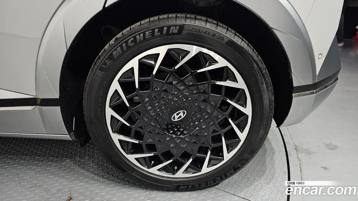 Hyundai Ioniq5 — фото 10