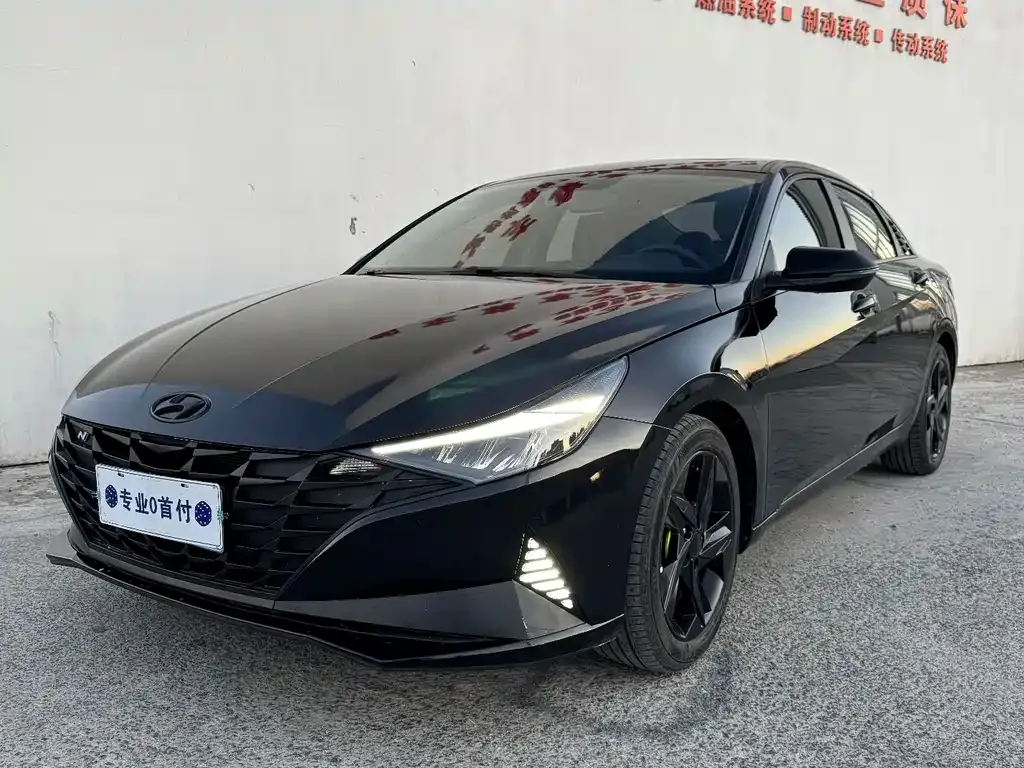 Hyundai Elantra 2022 из CN, фото 1