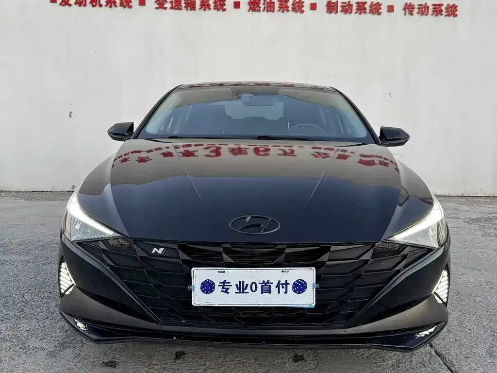 Hyundai Elantra 2022 из CN, фото 2