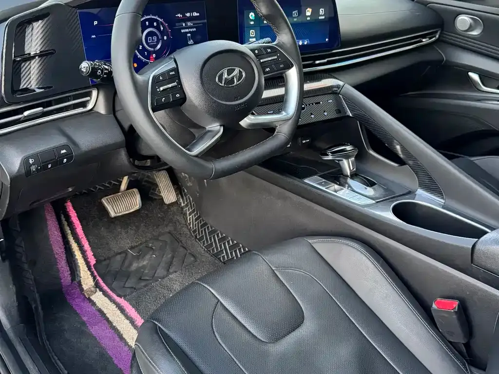 Hyundai Elantra 2022 из CN, фото 6