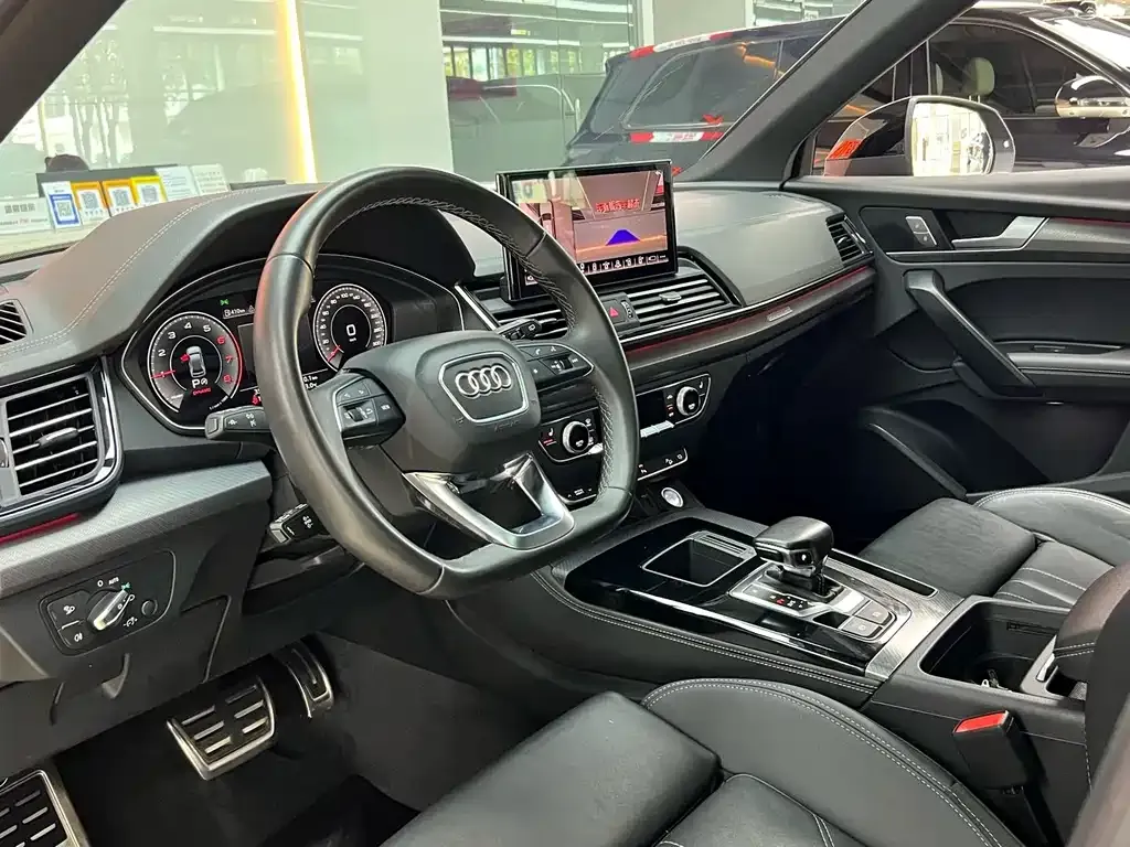 Audi Q5L 2023 из CN, фото 10