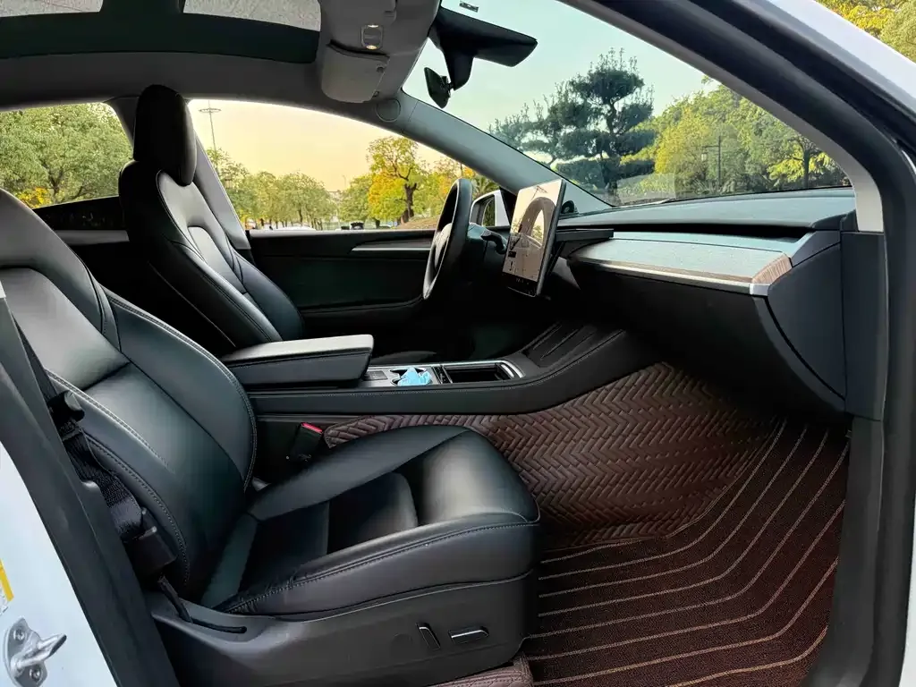 Tesla Model Y 2022 из CN, фото 10