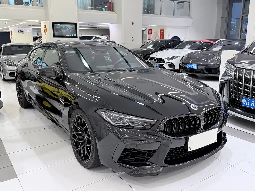 BMW M8 2023 из CN, фото 2