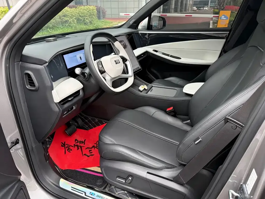 Geely Galaxy L7 — фото 6