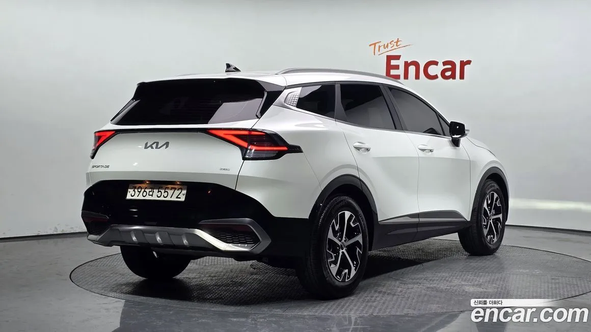 Kia Sportage — фото 10
